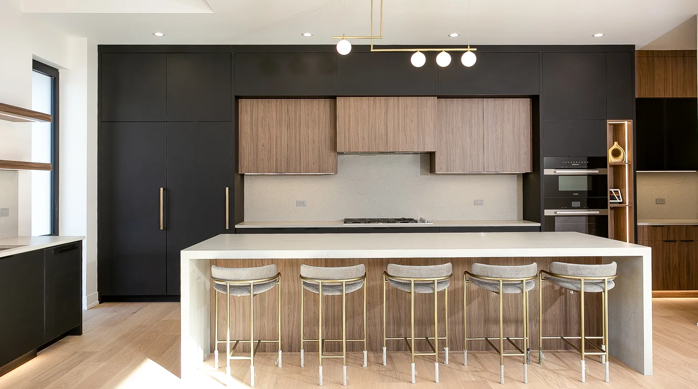 Custom kitchen built by Luxe Development remodeling contractors in Chicago's western suburbs